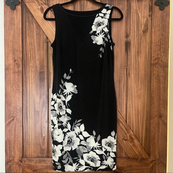 White House Black Market Black Floral Reversible Dress XS/S - Picture 1 of 5